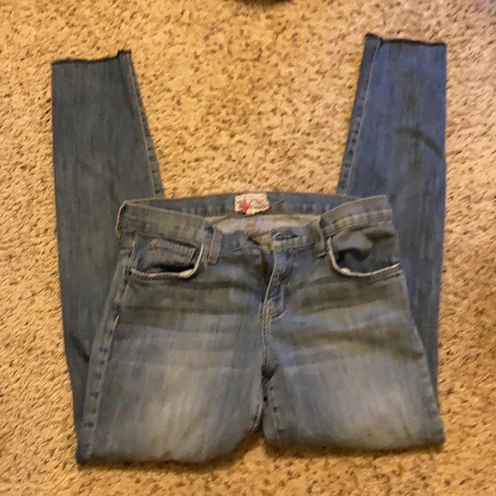 Rolled skinny jeans